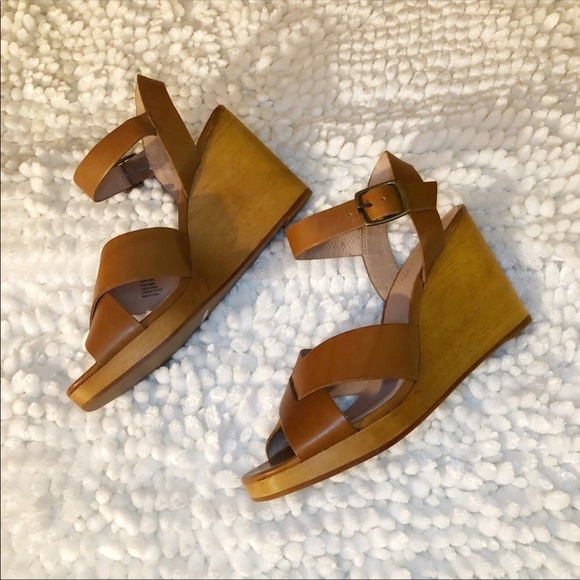 Madewell Shoes - Madewell Drea wedge sandals Tan 9.5